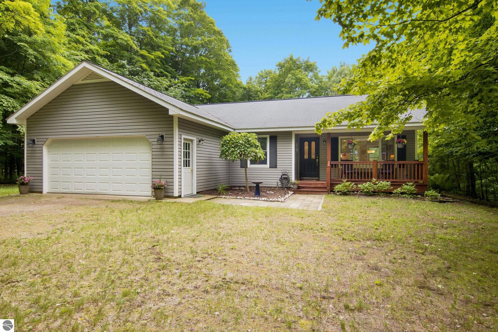 Property Photo: 11530 S Benzonia Trail MI 49630