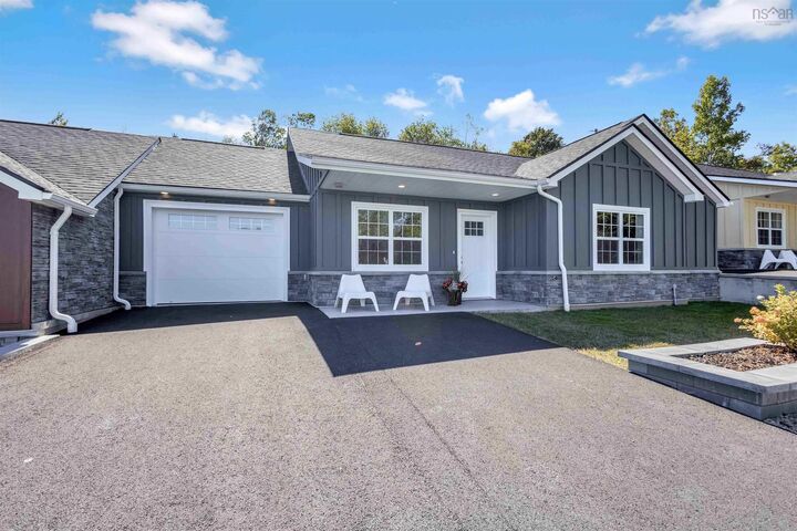 9 Lions Club Road — photo 1