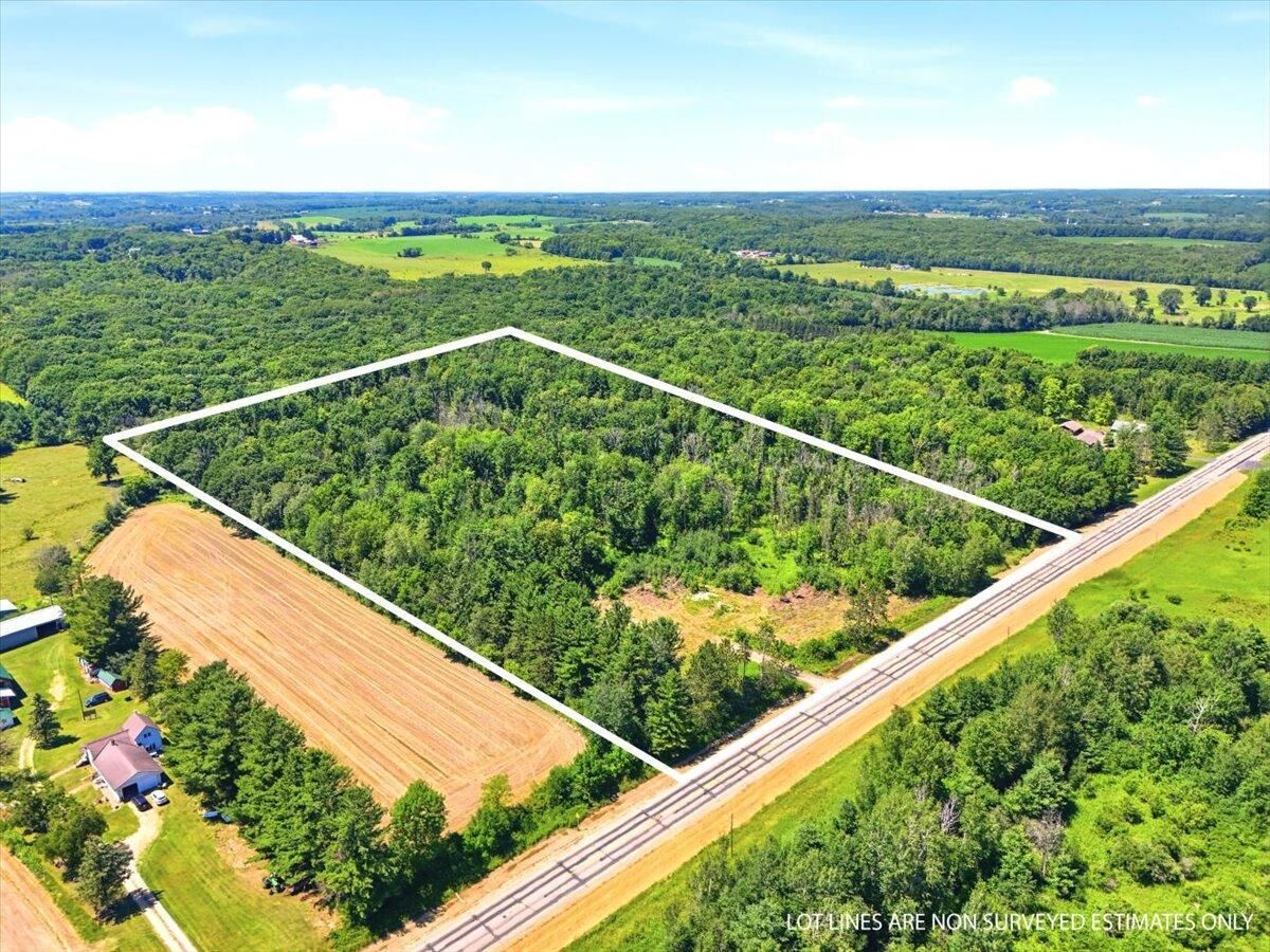 Property Photo: 828 State Road 128 WI 54013