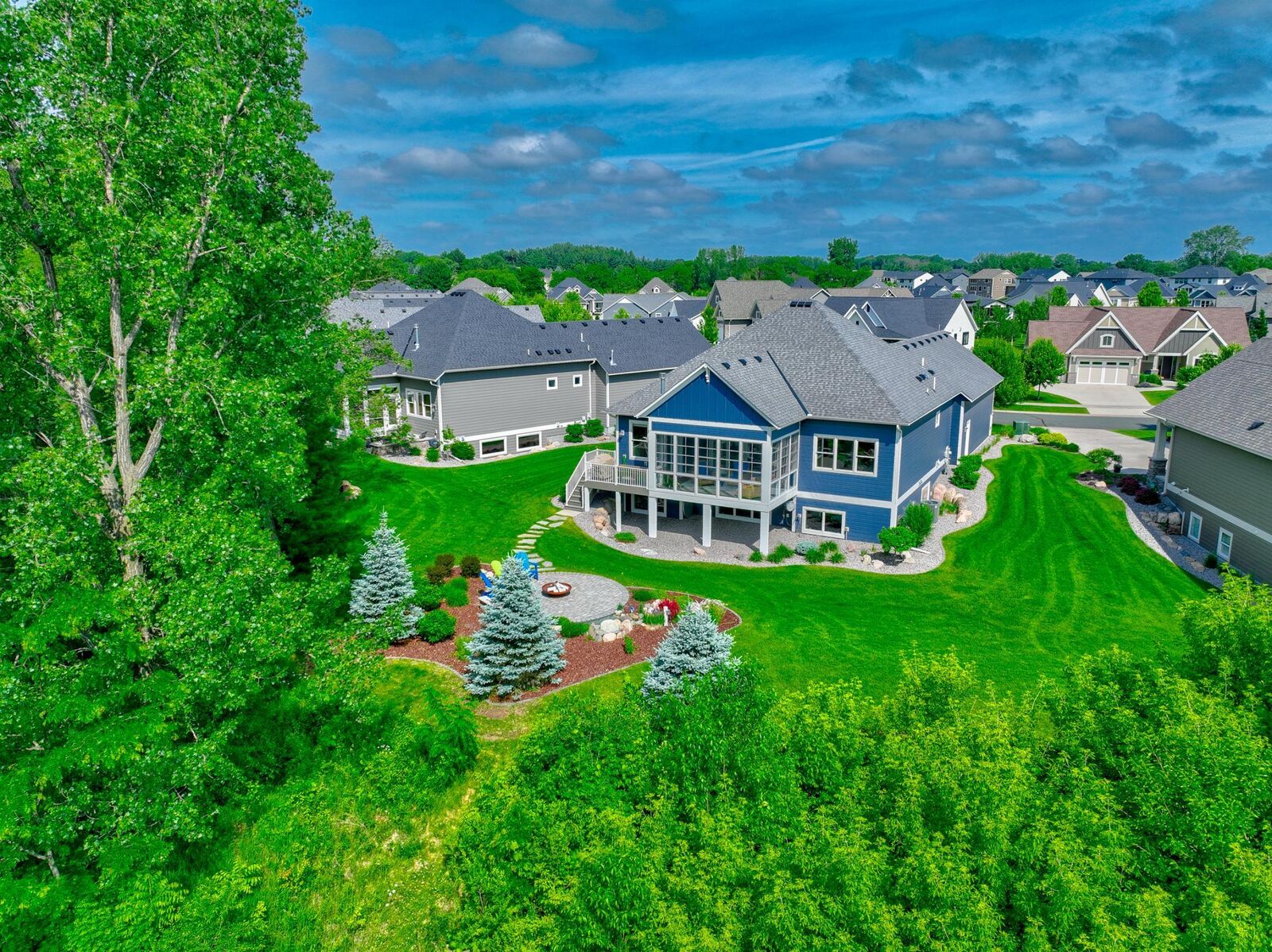 Property Photo: 11322 Latrobe Lane N MN 55042