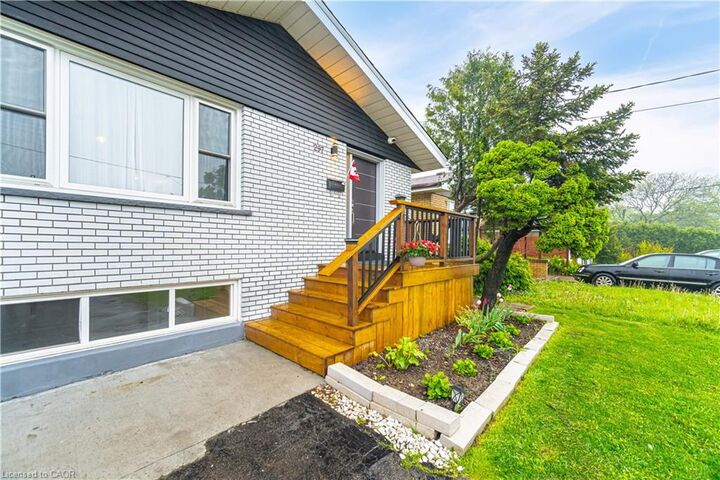 Property Photo: