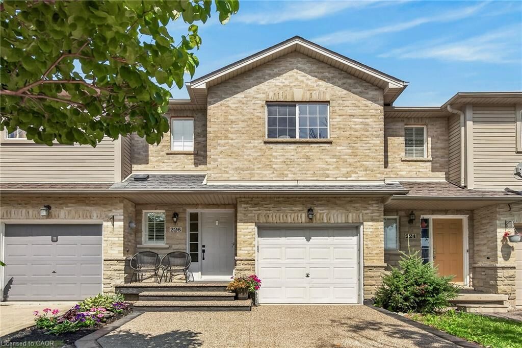 Property Photo: