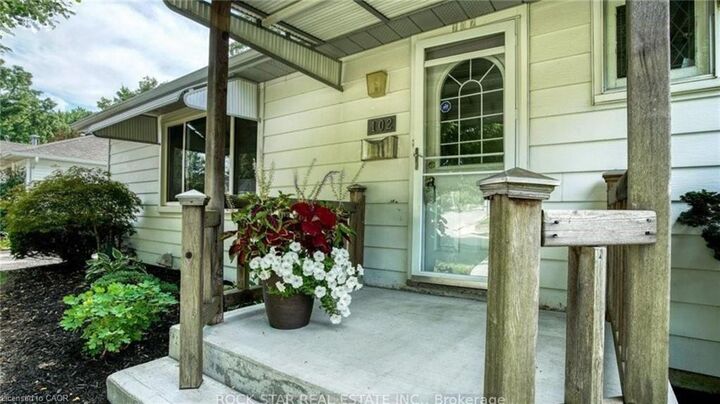 Property Photo: