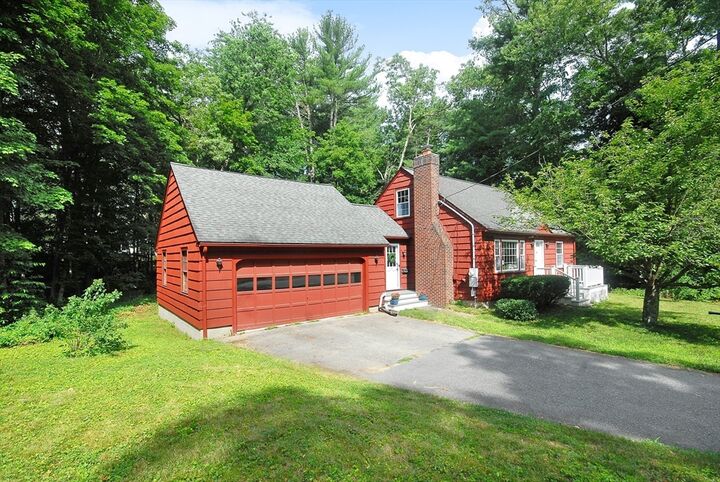 Property Photo:  25 Rivermeadow Dr  MA 01824 