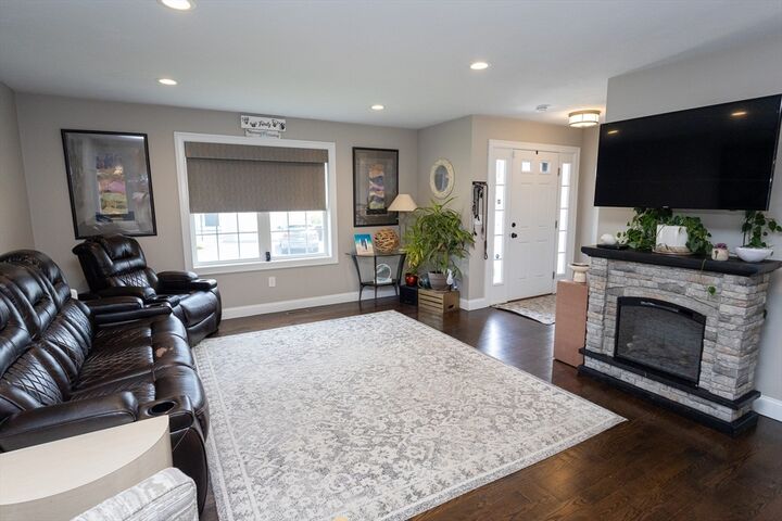 Property Photo: 1 Driftwood Dr MA 02375