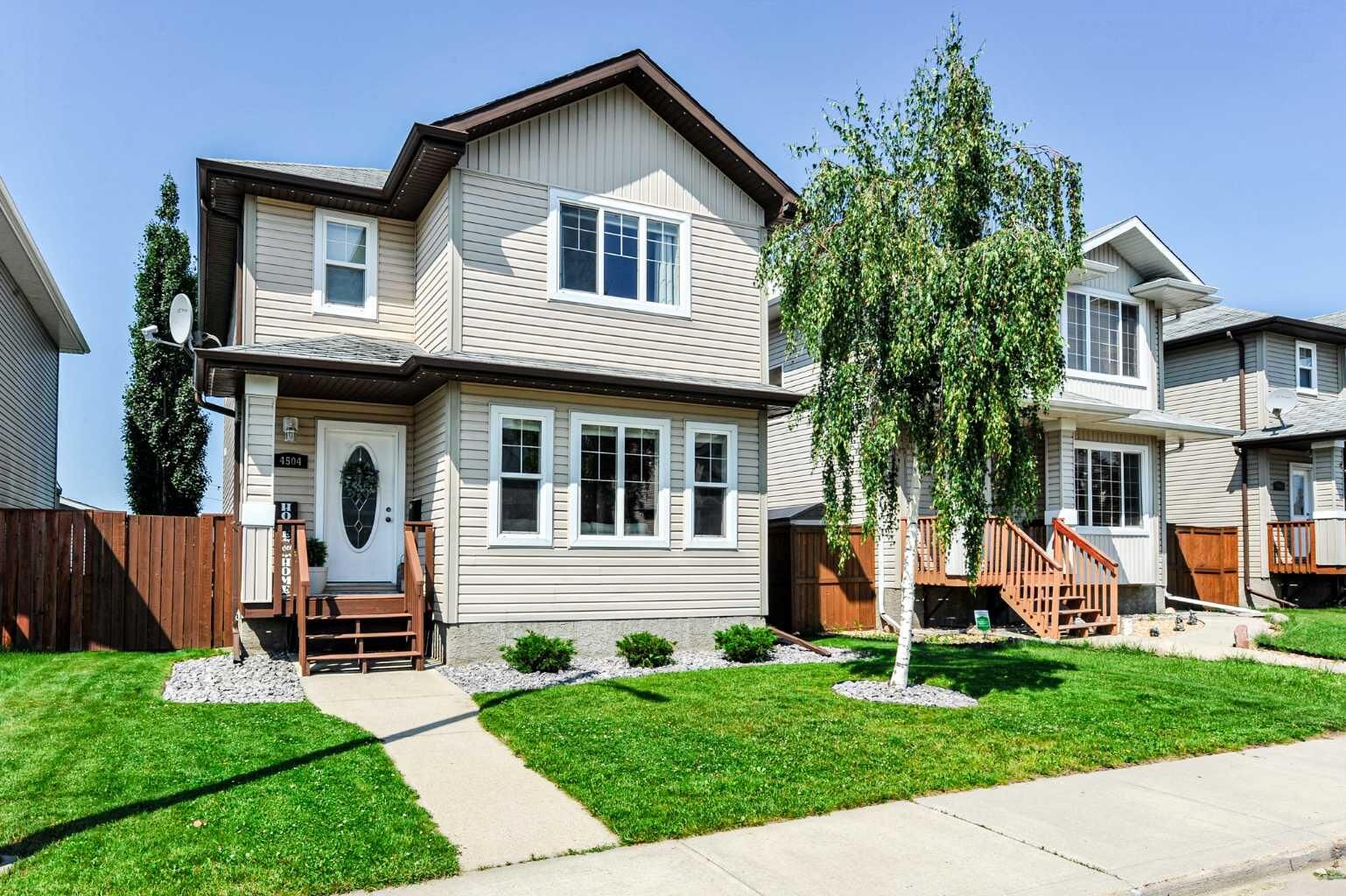 Property Photo: 4504 74 Street AB T4V 2T4