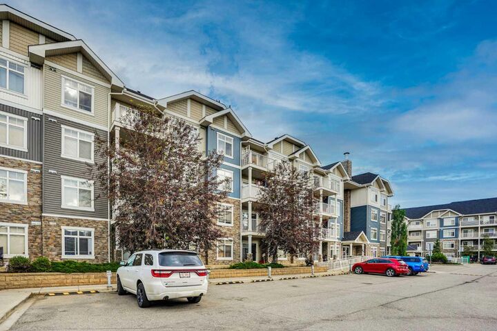 Property Photo:  155 Skyview Ranch Way NE 2201  AB T3N 0L2 