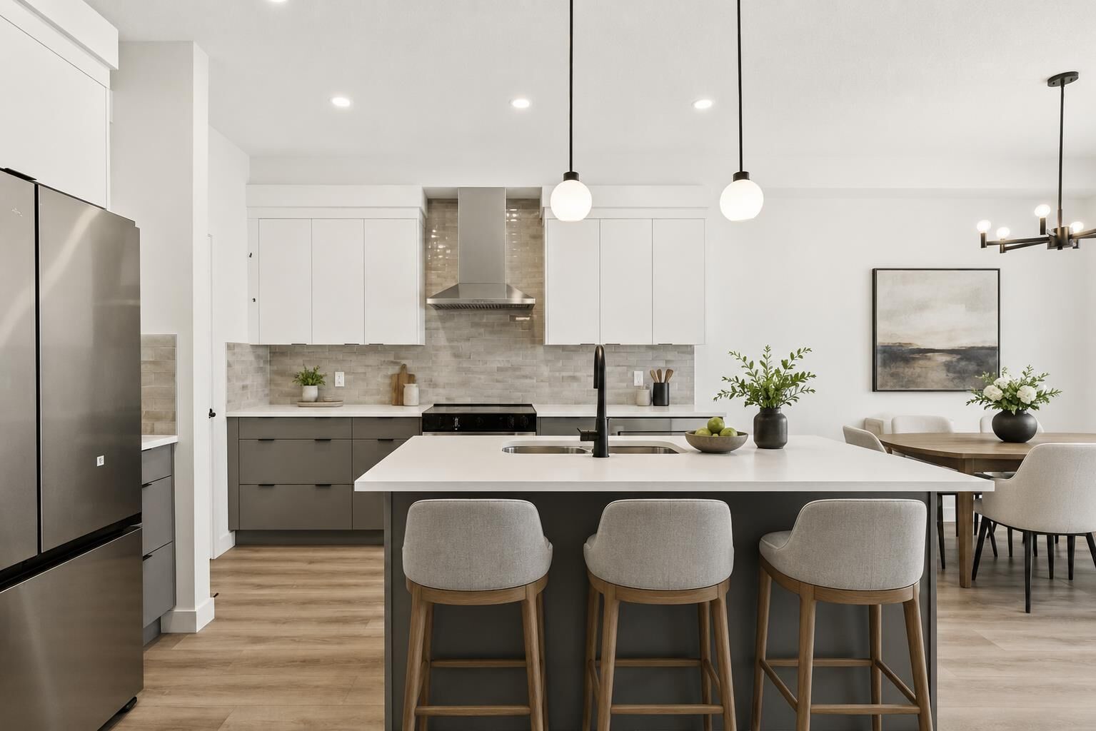 Property Photo: 93 Heritage Park AB T4C 3N1