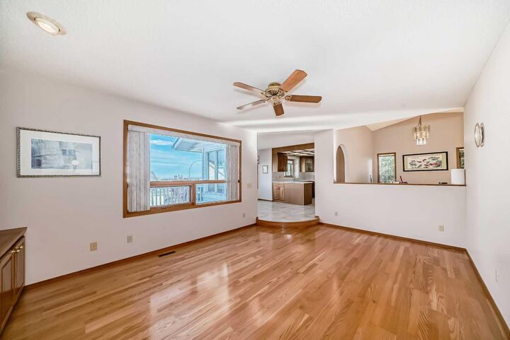 Property Photo: 183 Christie Park Hill SW AB T3H 2V5