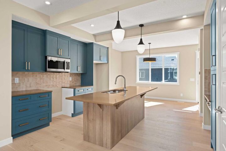 Property Photo: 416 Sora Boulevard SE AB T3S 0M2
