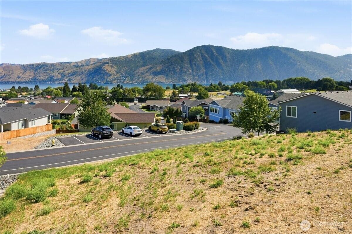 Property Photo:  515  Village Drive  WA 98831 