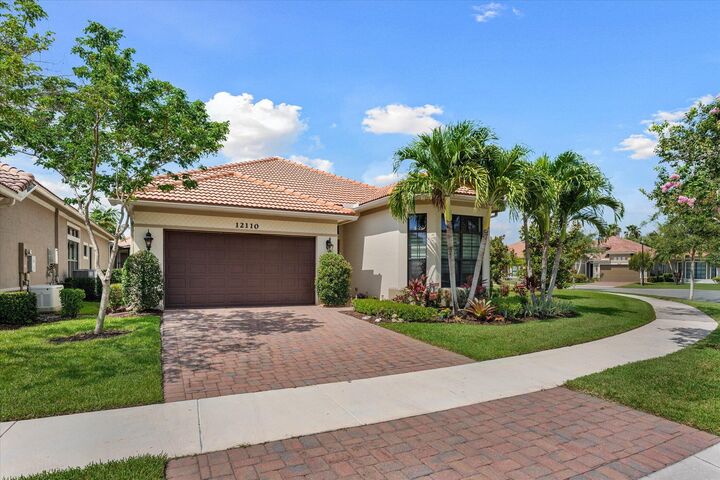 Property Photo:  12110 Kalmar Circle N  FL 33076 