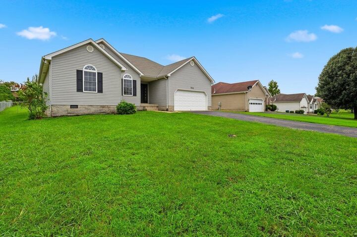 Property Photo:  732 Hillgreen Street  KY 42101 