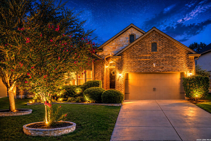 Property Photo:  10331 Salamanca  TX 78023 