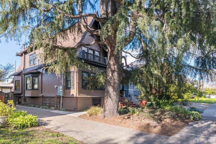 Property Photo: 857 Laurel Street CA 94501