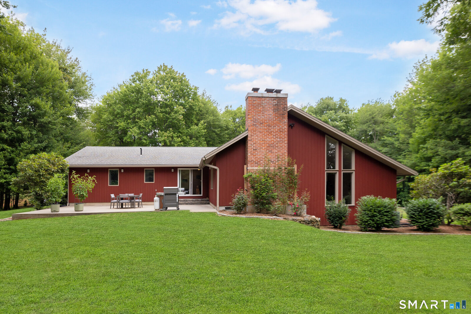 Property Photo:  200 Northridge Drive  CT 06762 