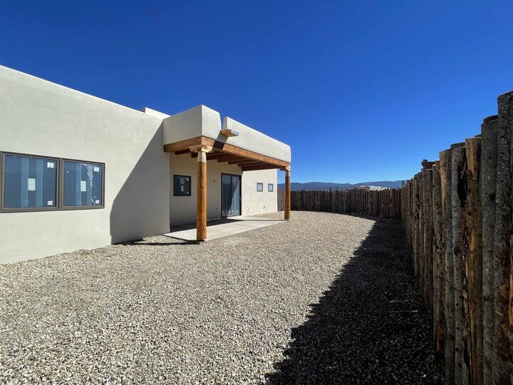 Property Photo:  4 Vista Estrella  NM 87557 