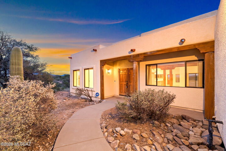 Property Photo:  7521 S Cactus Thorn Lane  AZ 85747 