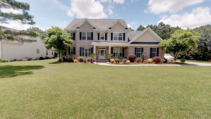Property Photo: 107 Andee Way GA 31757
