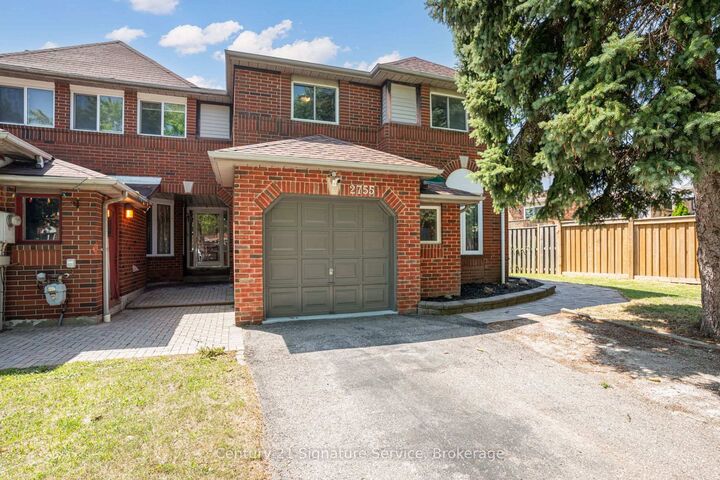 Property Photo: 2755 Lindholm Crescent ON L5M 4S1
