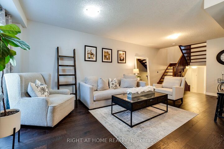 Property Photo: 70 Highgate Drive 12 ON L8J 0E8