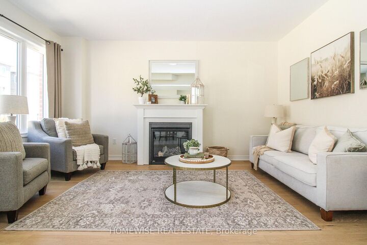 Property Photo: 514 Clayton Avenue ON K9K 0H5