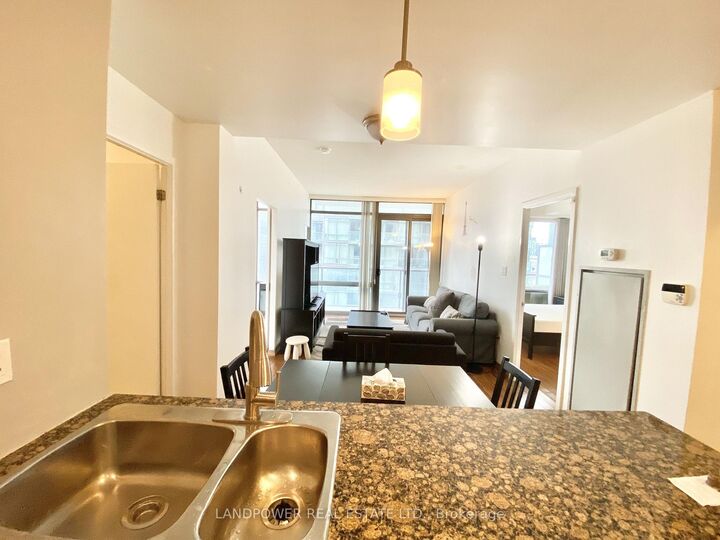 Property Photo: 37 Grosvenor Street 2409 ON M4Y 3G5