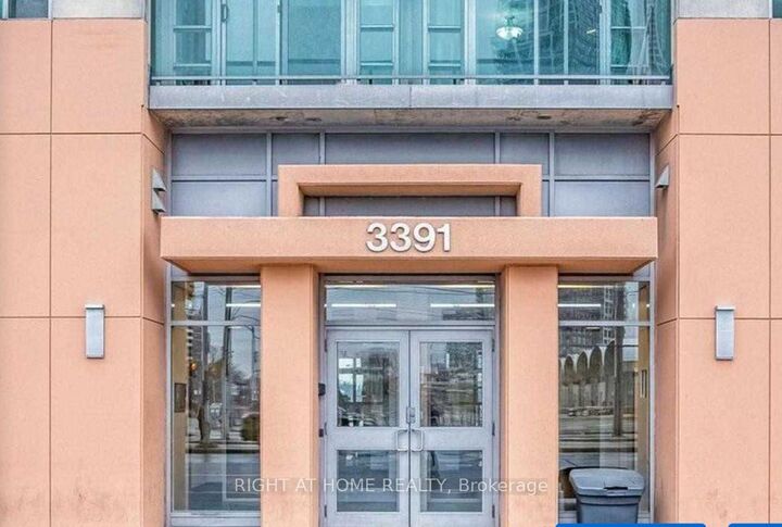 Property Photo:  3391 Bloor Street W 515  ON M8X 1G3 
