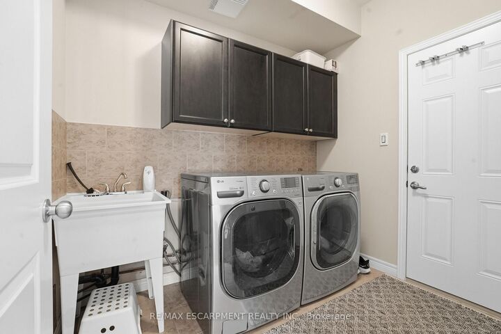 Property Photo:  441 Stonehenge Drive 40  ON L9K 0B1 