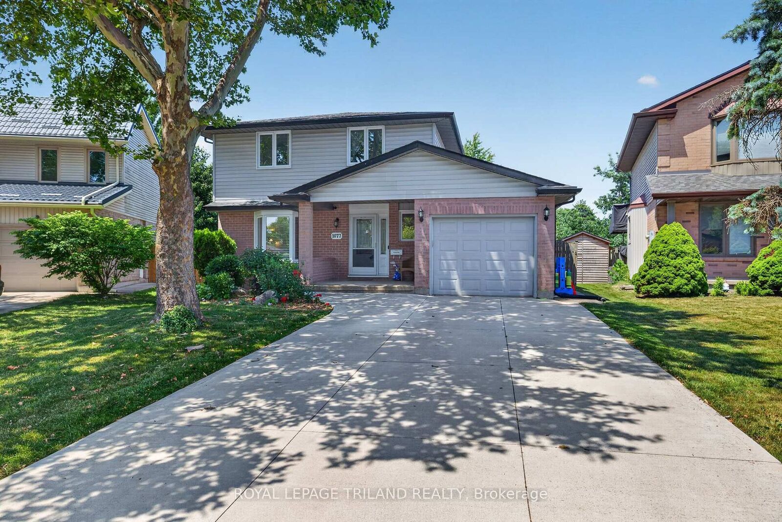 Photo de la propriété:  1077 Mahogany Crescent  ON N6H 4V8 