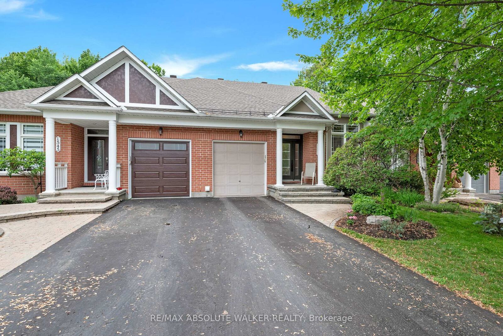 Property Photo: 1547 Henri Lauzon Street ON K1C 7R9