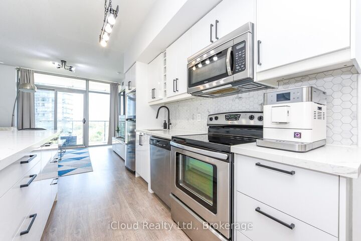 Property Photo: 103 The Queensway N/A 1303 ON M6S 5B3