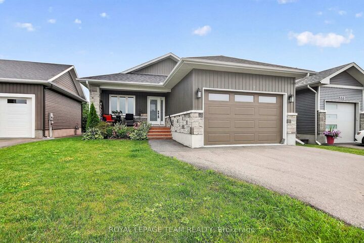 Property Photo:  109 James Street  ON K0C 2K0 