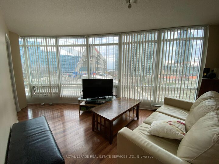 Property Photo:  361 Front Street W 705  ON M5V 3R5 