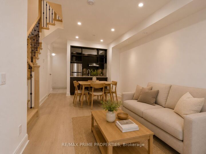 Property Photo: 315 Village Green Square Th69 ON M1S 0L2
