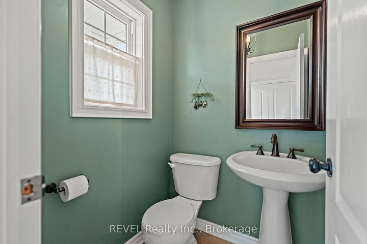 Property Photo: 46 Pinot Trail ON L0S 1J0