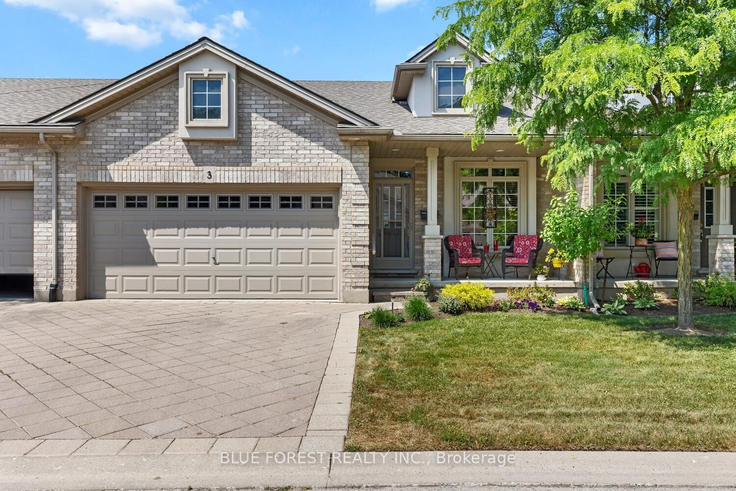 Property Photo: 1 St. John's Drive 3 ON N0M 1C0