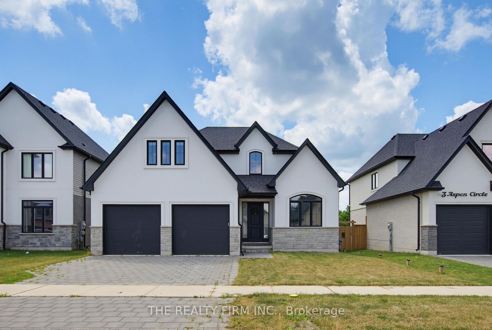 Property Photo:  7 Aspen Circle  ON N0M 0A4 