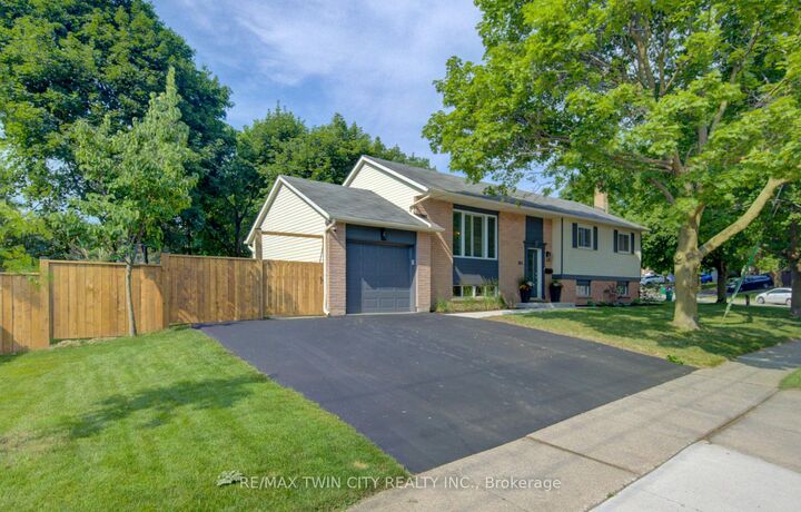 Property Photo:  383 Grand Ridge Drive  ON N1S 4A8 