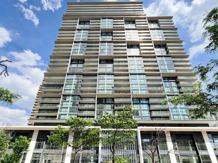 Property Photo:  4955 Yonge Street 1616  ON M2N 0L8 