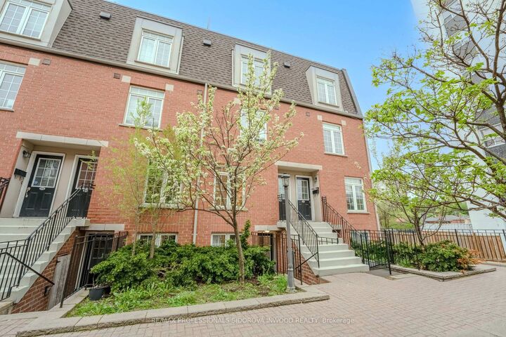 Property Photo: 870 Jane Street 117 ON M6N 4C2