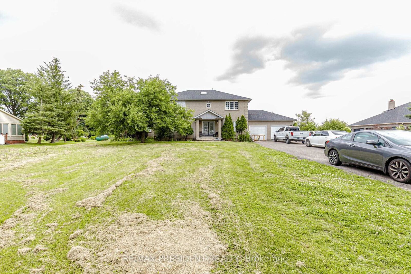 Property Photo: 12775 Heritage Road ON L7C 1T9