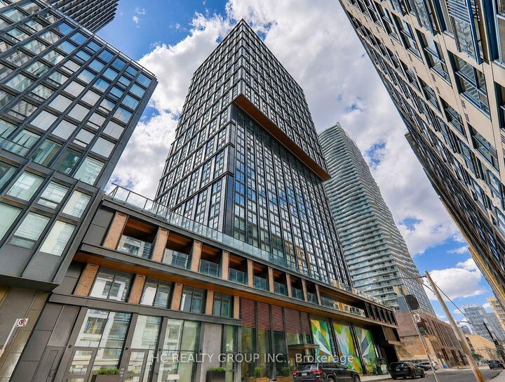 Property Photo: 82 Dalhousie Street 1215 ON M5B 0C5