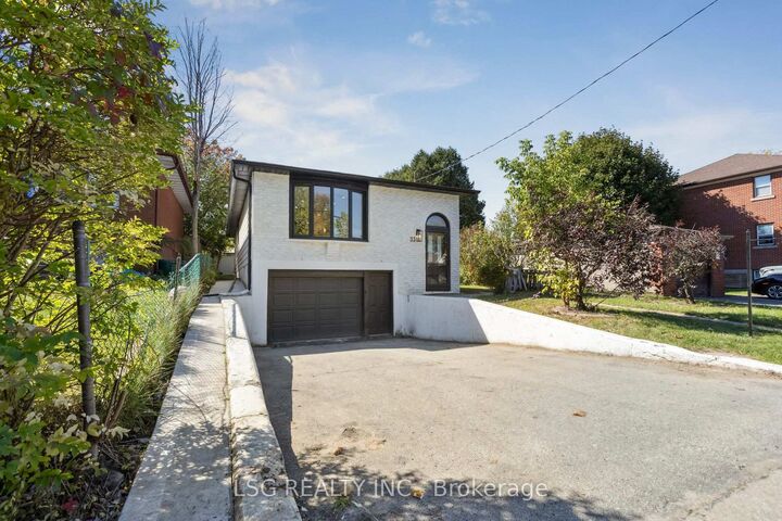 Property Photo:  335 Belmont Avenue W  ON N2M 1M7 