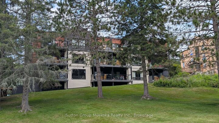 52-205 Deerhurst Drive — photo 1
