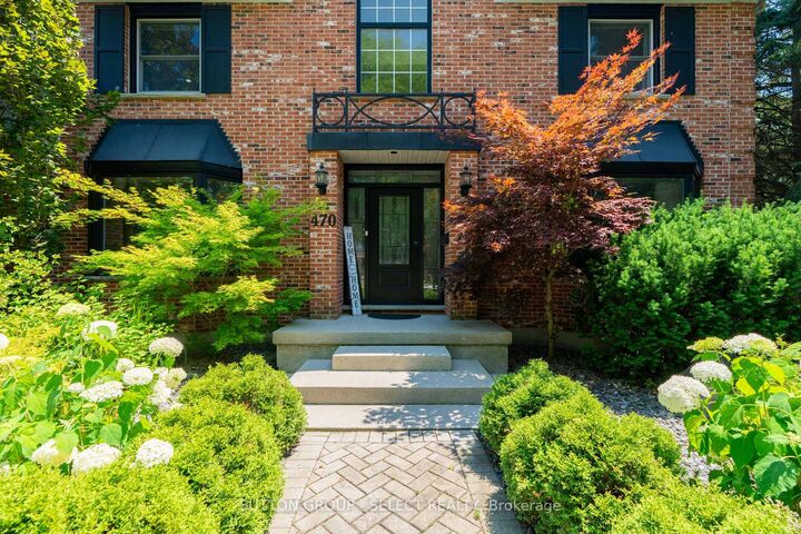 Property Photo:  470 Scott Street E  ON N7G 1K5 