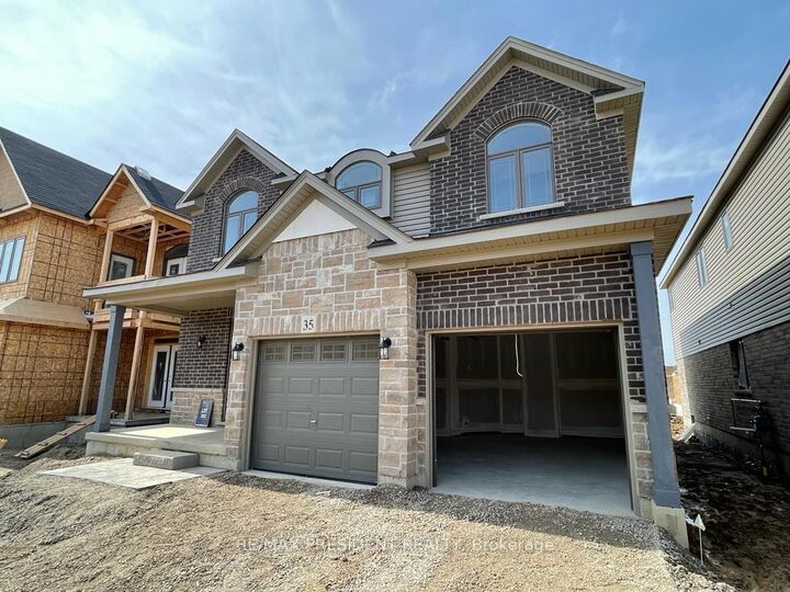 Photo de la propriété:  35 Whitton Drive  ON N3T 1V3 