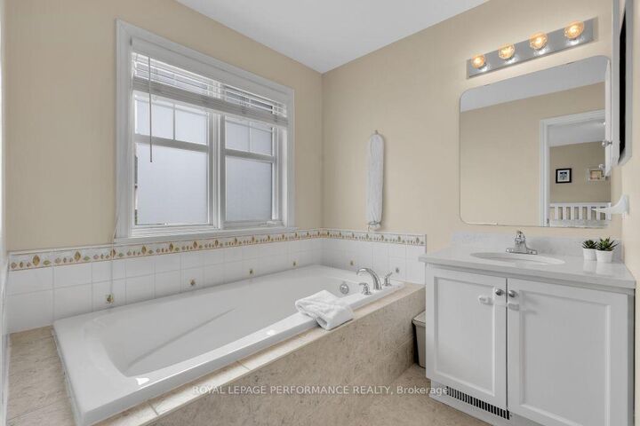 Property Photo: 152 Purple Finch Crescent ON K1T 4G9