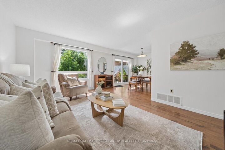 648 Creekview Circle — photo 1
