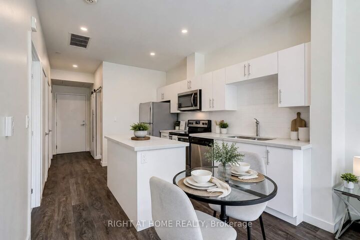 Property Photo: 690 King Street 411 ON L6A 4G5